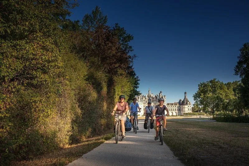La Loire à vélo devant Chambord
