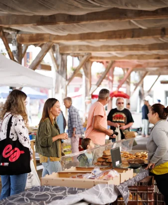 Marché couvert de Lignières