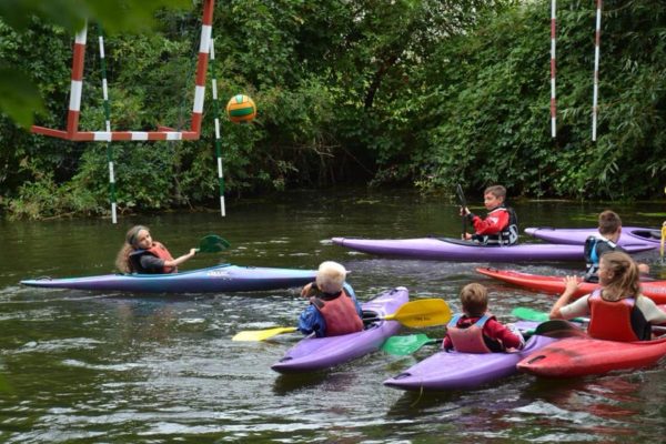 En avant pour un stage canoë !!