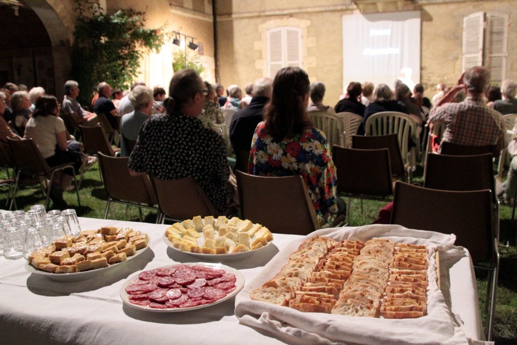 conférence table