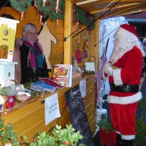 marché noel levet