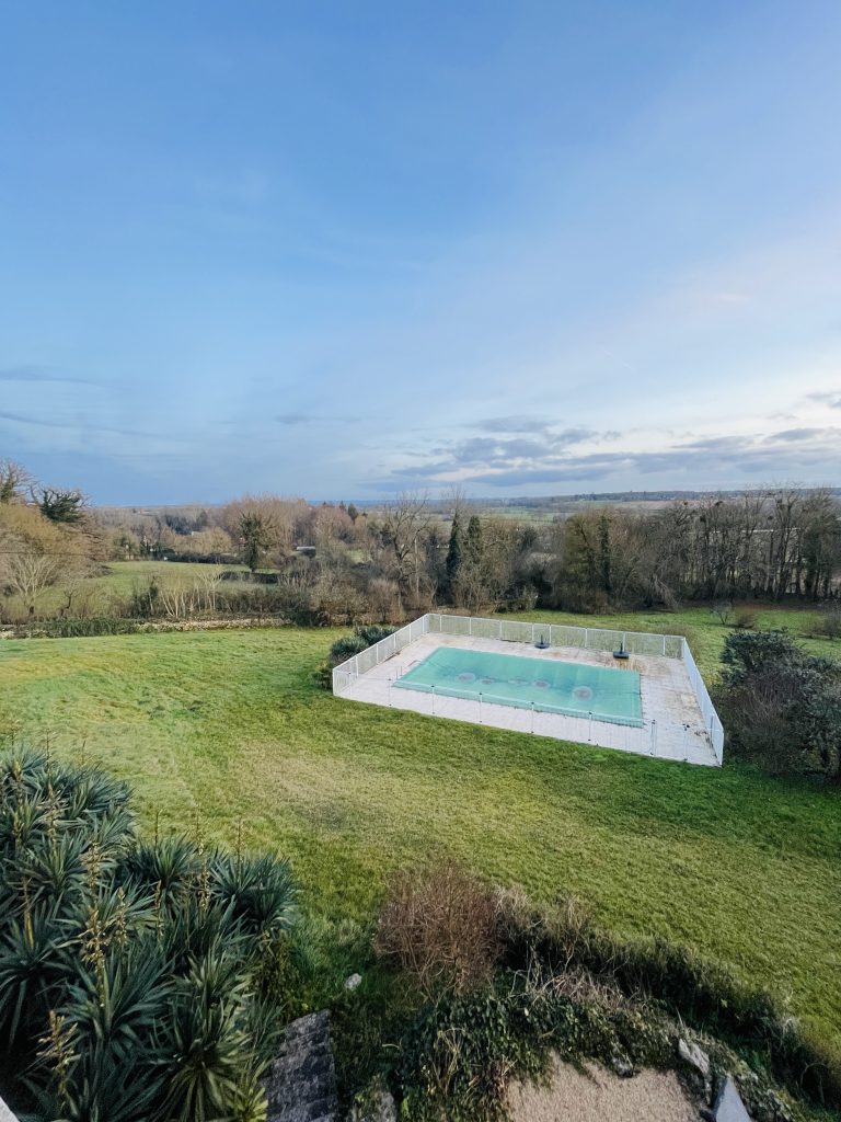 piscine-manoir-de-rousson