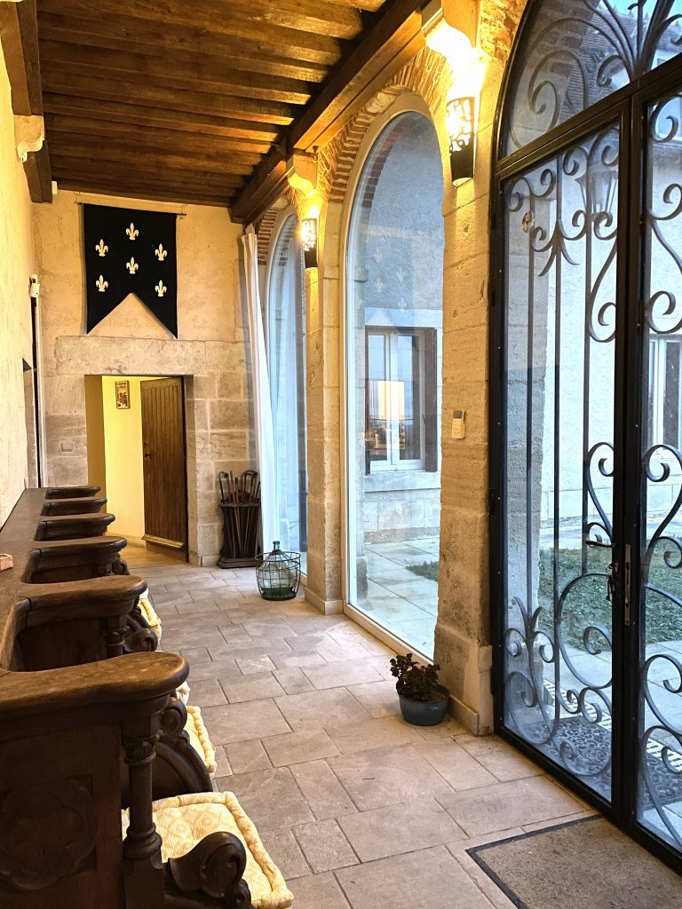 rousson-manoir